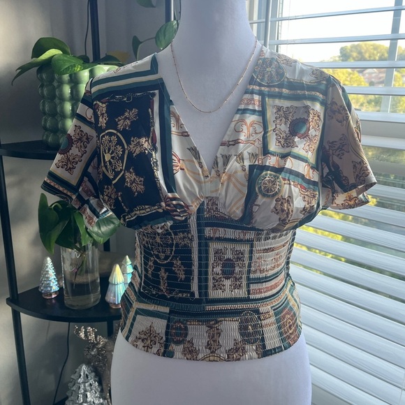 GUESS Multicolor Patterned Crop Blouse - Picture 2 of 5